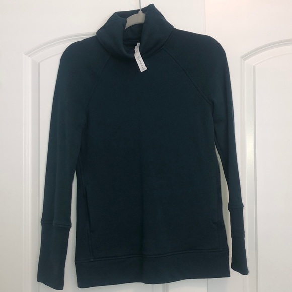 Lululemon Sweatshirt